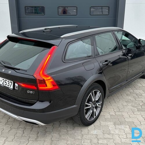 Pārdod Volvo V90 Cross Country, 2.0d D5, AWD