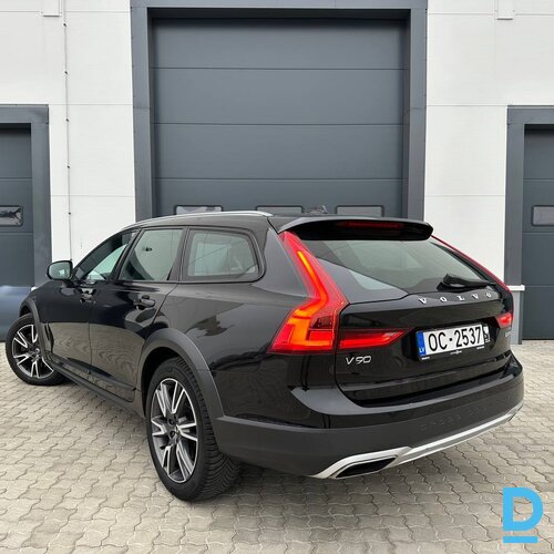 Pārdod Volvo V90 Cross Country, 2.0d D5, AWD