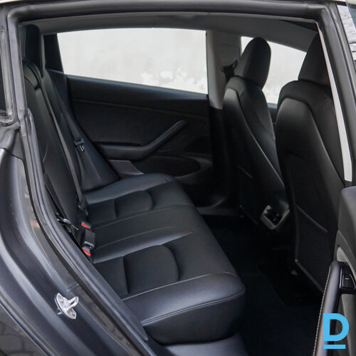 Pārdod Tesla Model 3 75, 2019