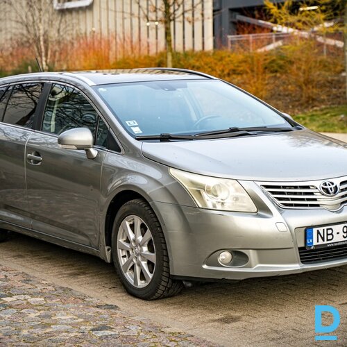 Pārdod Toyota Avensis 2.0d, manuāls, 2009