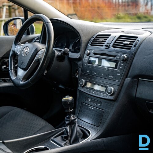 Pārdod Toyota Avensis 2.0d, manuāls, 2009