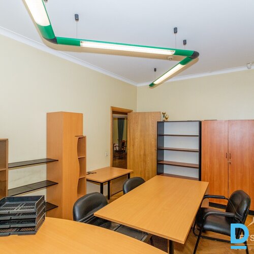 43.9 m² biroja telpas, Krišjāņa Barona iela 33/35, Centrs, Rīga, Latvija.