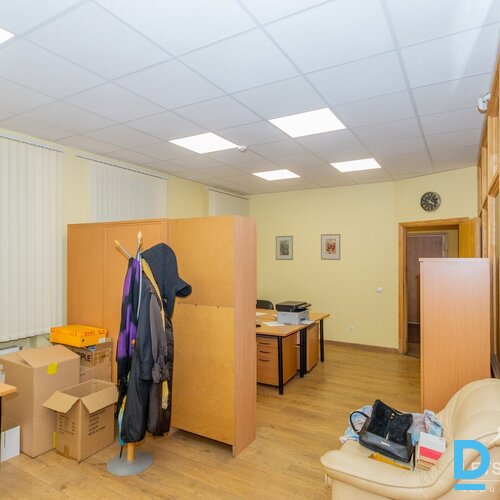 43.9 m² biroja telpas, Krišjāņa Barona iela 33/35, Centrs, Rīga, Latvija.
