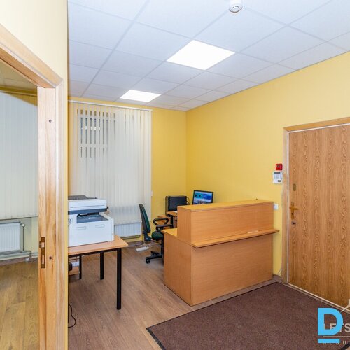 43.9 m² biroja telpas, Krišjāņa Barona iela 33/35, Centrs, Rīga, Latvija.