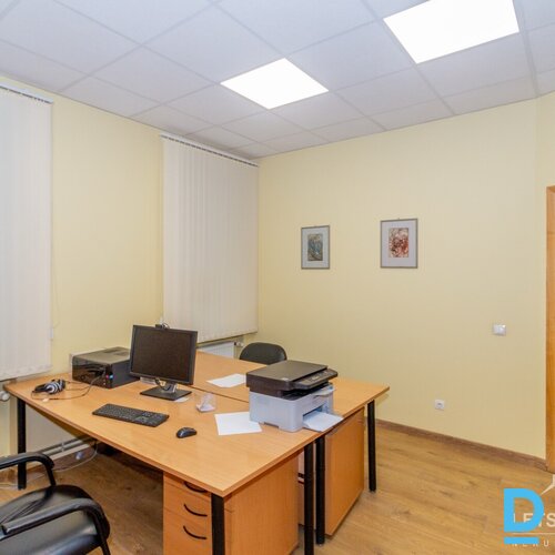 43.9 m² biroja telpas, Krišjāņa Barona iela 33/35, Centrs, Rīga, Latvija.