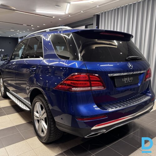 Pārdod Mercedes-Benz Gle 250D, 2017