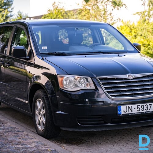 Pārdod Chrysler Town & Country 3.3 benzīns/gāze, 2007 Pārdod Chrysler Town & Country 3.3 benzīns/gāze, 2007