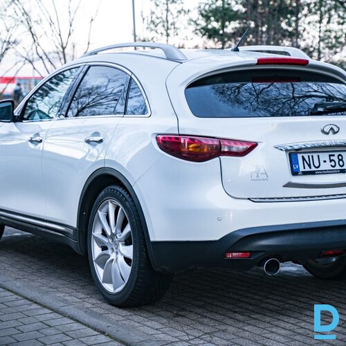 Pārdod Infiniti FX30 3.0d, 2010