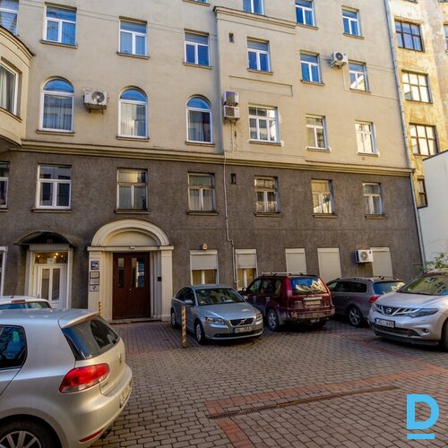 16.3 m² biroja telpas, Krišjāņa Barona iela 33/35, Centrs, Rīga, Latvija.