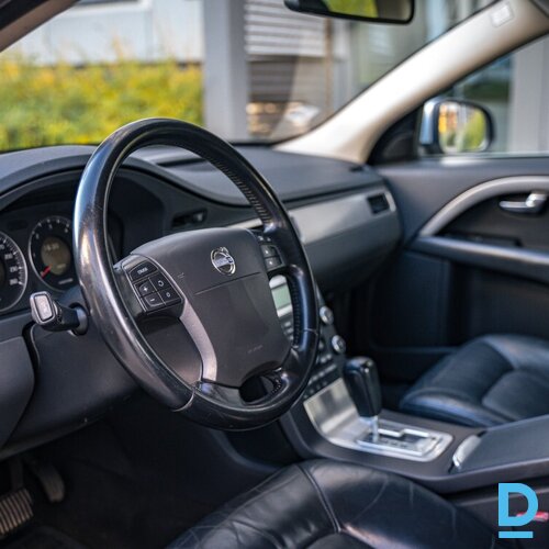 Pārdod Volvo S80 2.4d, automāts, 2006