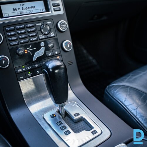 Pārdod Volvo S80 2.4d, automāts, 2006