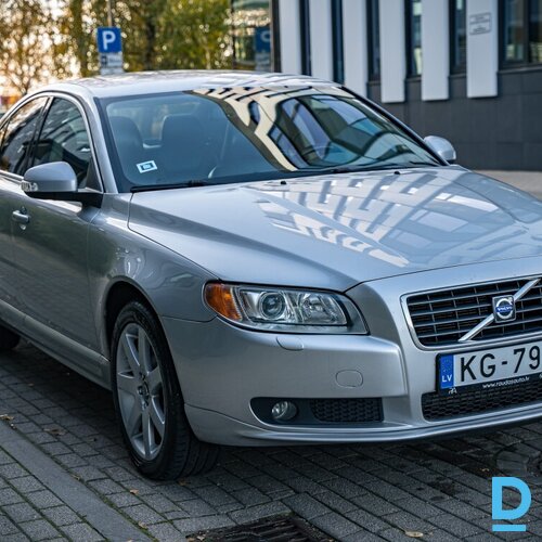 Pārdod Volvo S80 2.4d, automāts, 2006