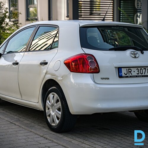 Pārdod Toyota Auris 1.4d, 2008