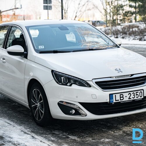 Pārdod Peugeot 308, 1.2i, 2017 Pārdod Peugeot 308, 1.2i, 2017