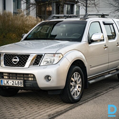 Pārdod Nissan Navara 3.0d, 2012