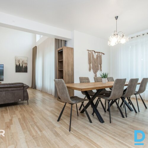 Ir vietas, kas vienkārši sajūtamas ar sirdi – un šī ir viena no tām. Elegance, m