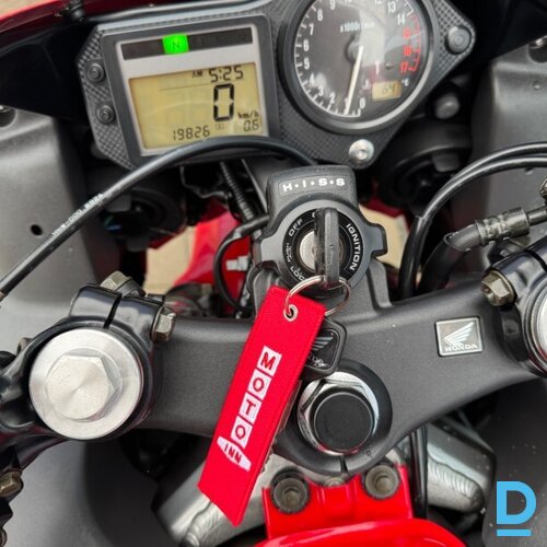 Pārdod Honda CBR600 motociklu, 600 cm³, 2007 Pārdod Honda CBR600 motociklu, 600 cm³, 2007