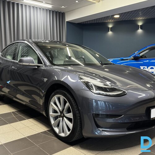 Pārdod Model 3 Standard Range Plus, 2019