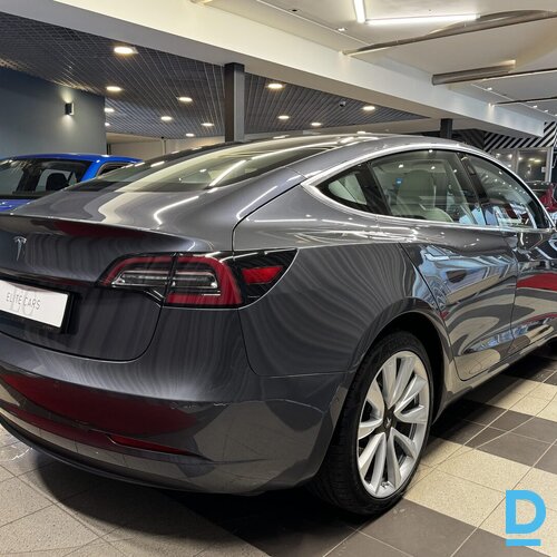 Pārdod Model 3 Standard Range Plus, 2019