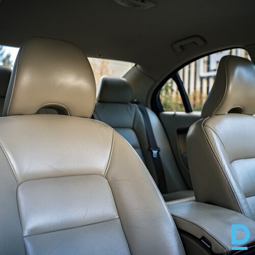Pārdod Volvo S80, 2.4d, manuāls, 2006