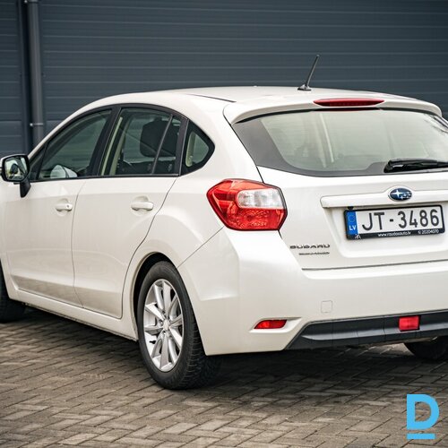 Pārdod Subaru Impreza 1.6i, 2013