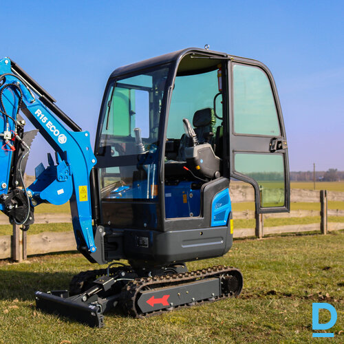 Pārdod Rippa R-15 Eco mini ekskavatoru Pārdod Rippa R-15 Eco mini ekskavatoru