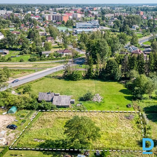 Pārdošanā 1575 m² zemes gabals privātmājas būvniecībai Gulbenē.Galvenie izmantoš