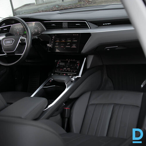 Pārdod Audi E-tron, 50 Quattro, Black Edition, 2020