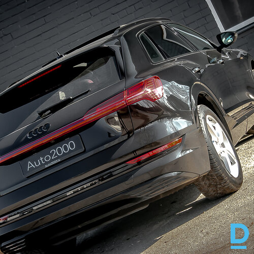 Pārdod Audi E-tron, 50 Quattro, Black Edition, 2020