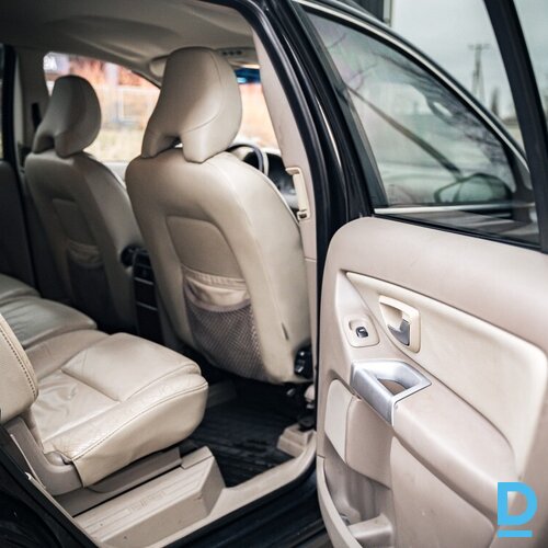 Pārdod Volvo XC90 2.4d, 2005