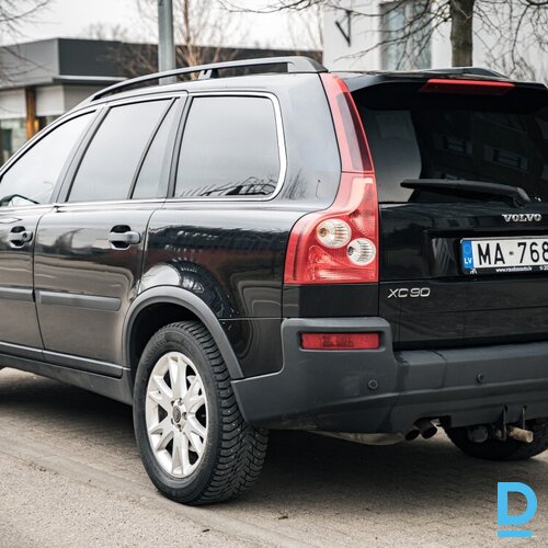 Pārdod Volvo XC90 2.4d, 2005