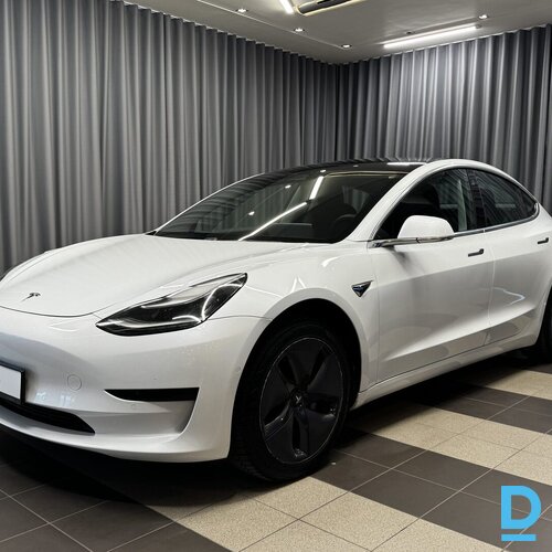 Pārdod Tesla Model 3 Standard Range Plus, 2019