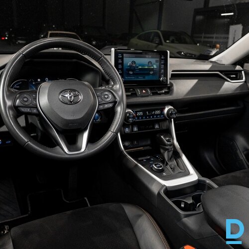 Pārdod Toyota RAV4 Hybrid, 2021 Pārdod Toyota RAV4 Hybrid, 2021