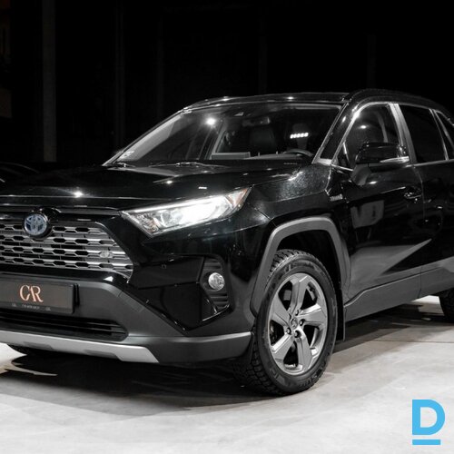 Pārdod Toyota RAV4 Hybrid, 2021