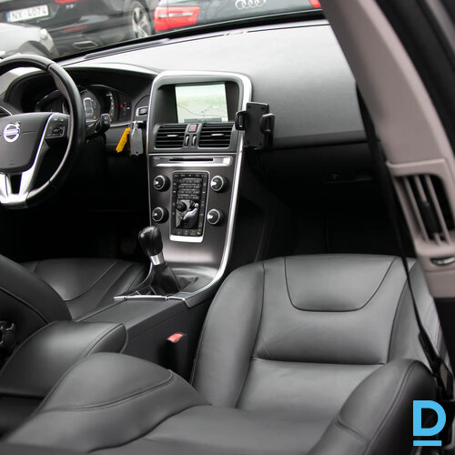 Pārdod Volvo XC60, 2.4D5, 2014
