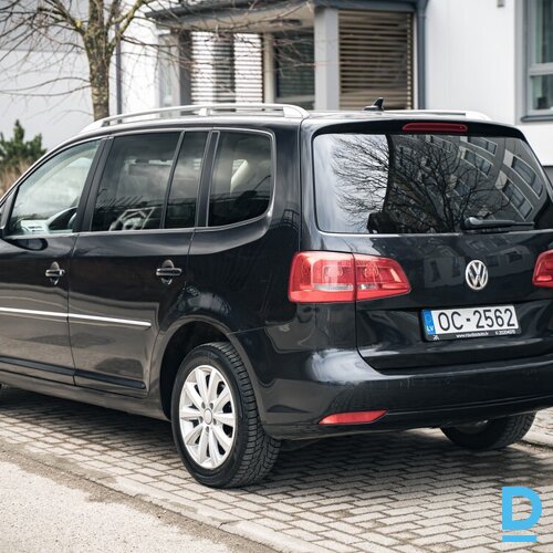 Pārdod Volkswagen Touran 2.0d, 2014
