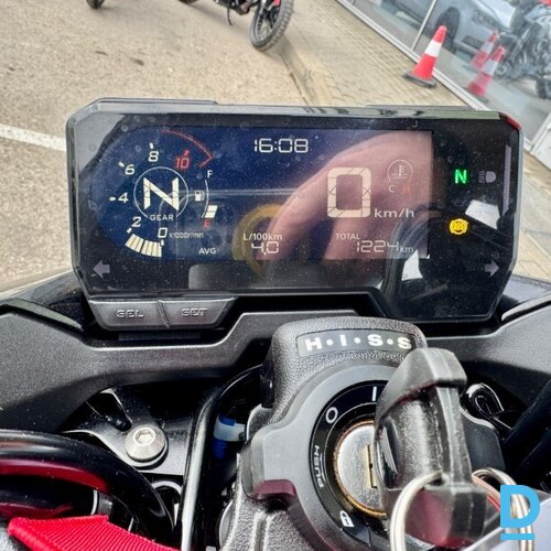 Pārdod Honda CB500 ABS motociklu, 500 cm³, 2023 Pārdod Honda CB500 ABS motociklu, 500 cm³, 2023