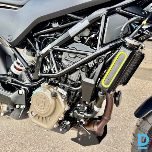 Pārdod Husqvarna Svartpilen 125 motociklu, 125 cm³, 2022 Pārdod Husqvarna Svartpilen 125 motociklu, 125 cm³, 2022