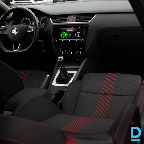 Pārdod Skoda Octavia RS, 2020