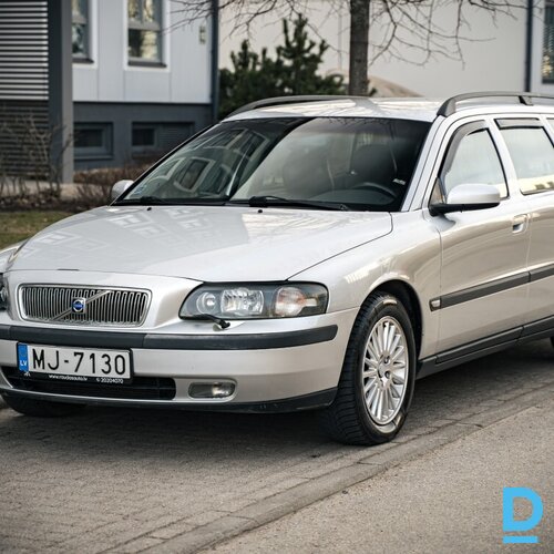 Pārdod Volvo V70 2.4d, 2004