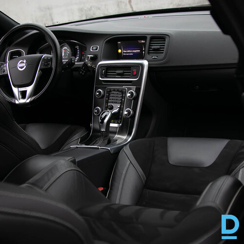 Pārdod Volvo V60, R-Design, 2.0D, 2017 Pārdod Volvo V60, R-Design, 2.0D, 2017