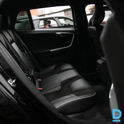 Pārdod Volvo V60, R-Design, 2.0D, 2017 Pārdod Volvo V60, R-Design, 2.0D, 2017