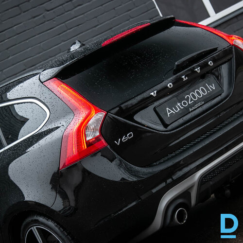 Pārdod Volvo V60, R-Design, 2.0D, 2017 Pārdod Volvo V60, R-Design, 2.0D, 2017