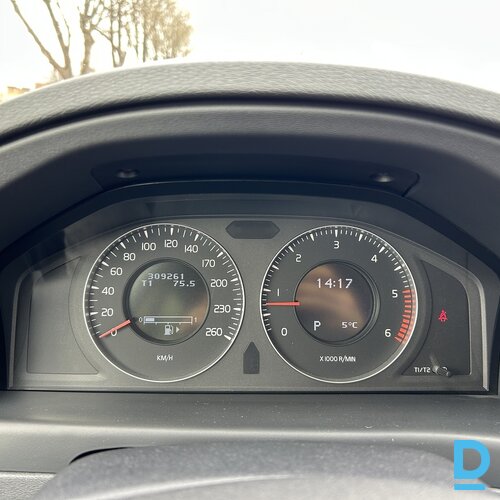 Pārdod Volvo XC70 2.4d, 2008