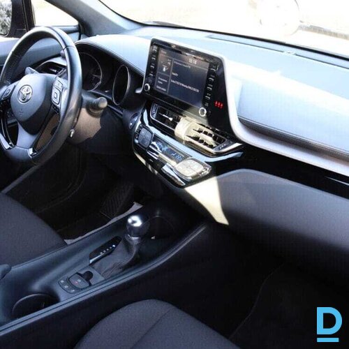 Pārdod Toyota C-HR Hybrid 1.8, 2021 Pārdod Toyota C-HR Hybrid 1.8, 2021