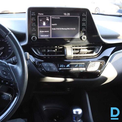 Pārdod Toyota C-HR Hybrid 1.8, 2021 Pārdod Toyota C-HR Hybrid 1.8, 2021