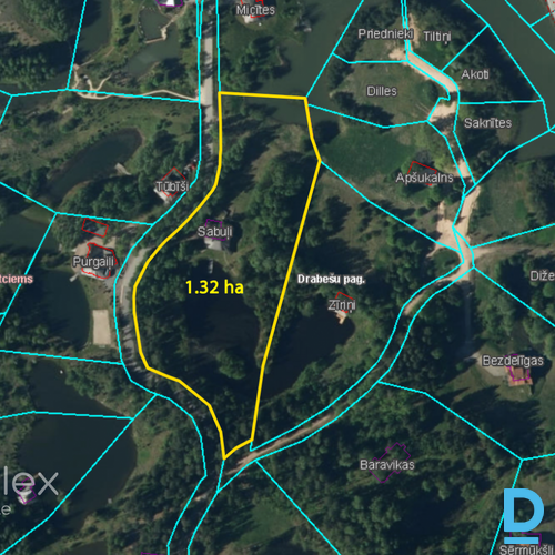 Savrupmāja Amatciemā ar privātu ezeru un plašu zemes gabalu Savrupmāja Amatciemā ar privātu ezeru un plašu zemes gabalu