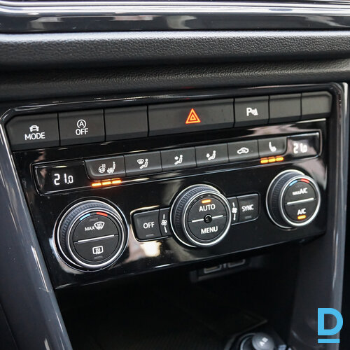 Pārdod Volkswagen T-Roc 2.0d, 2019