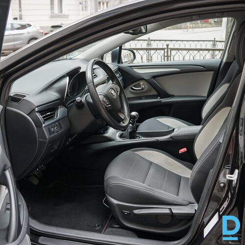 Pārdod Toyota Avensis 1.6d, 2016 Pārdod Toyota Avensis 1.6d, 2016