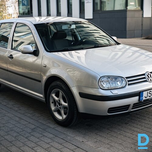 Pārdod Volkswagen Golf 4 1.6i, 2001